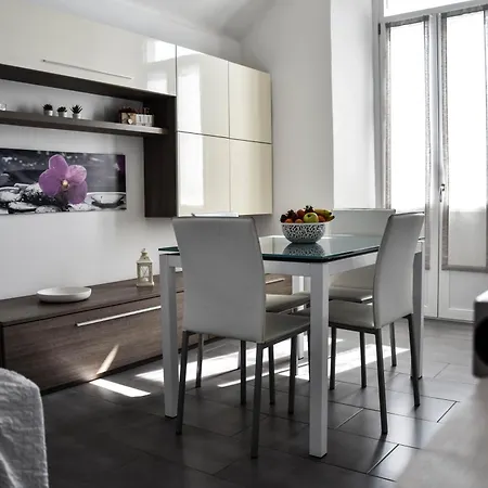 Antonella, App. Vittoria Apartment