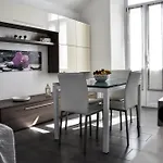 Antonella, App. Vittoria Apartamento