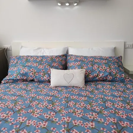 Antonella, App. Vittoria * Tavernerio