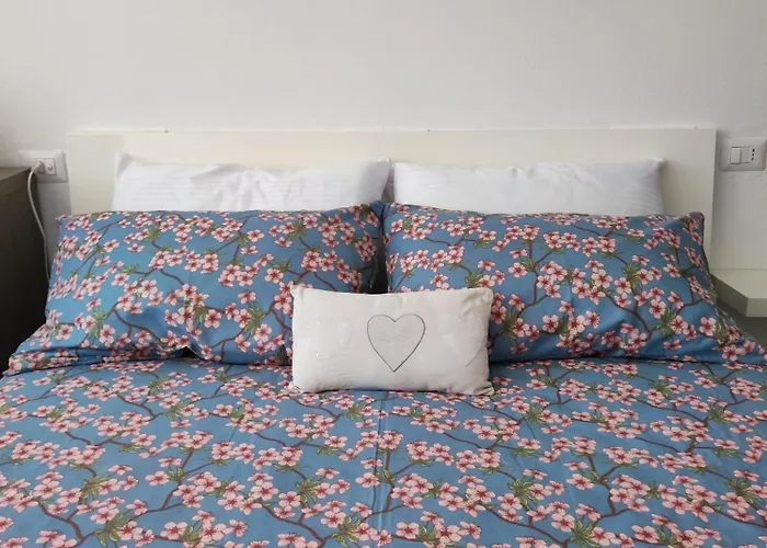 Antonella, App. Vittoria * Tavernerio